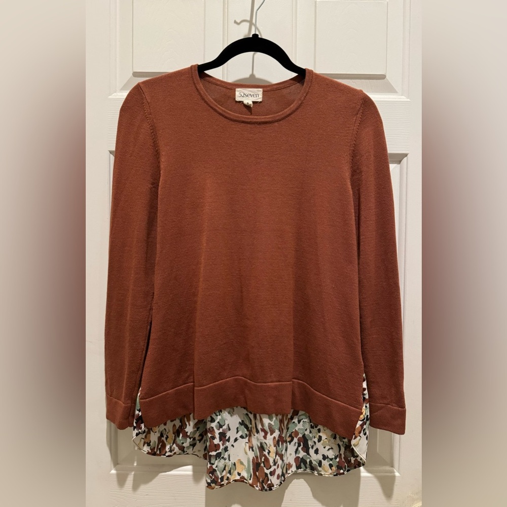 52seven top size small